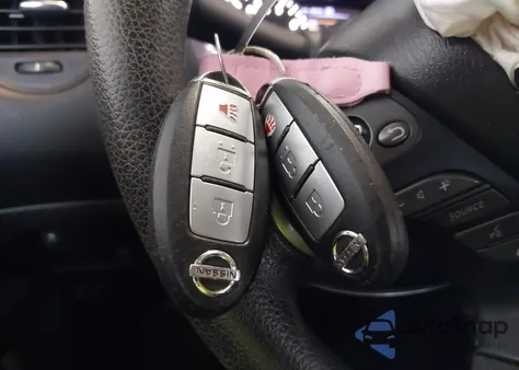 2017 Nissan Pathfinder S из США, поврежденный, VIN 5N1DR2MM9HC661287